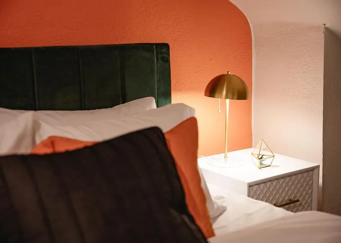3br 2-designated Parking Up To 10 Sleeps Pittsburgh